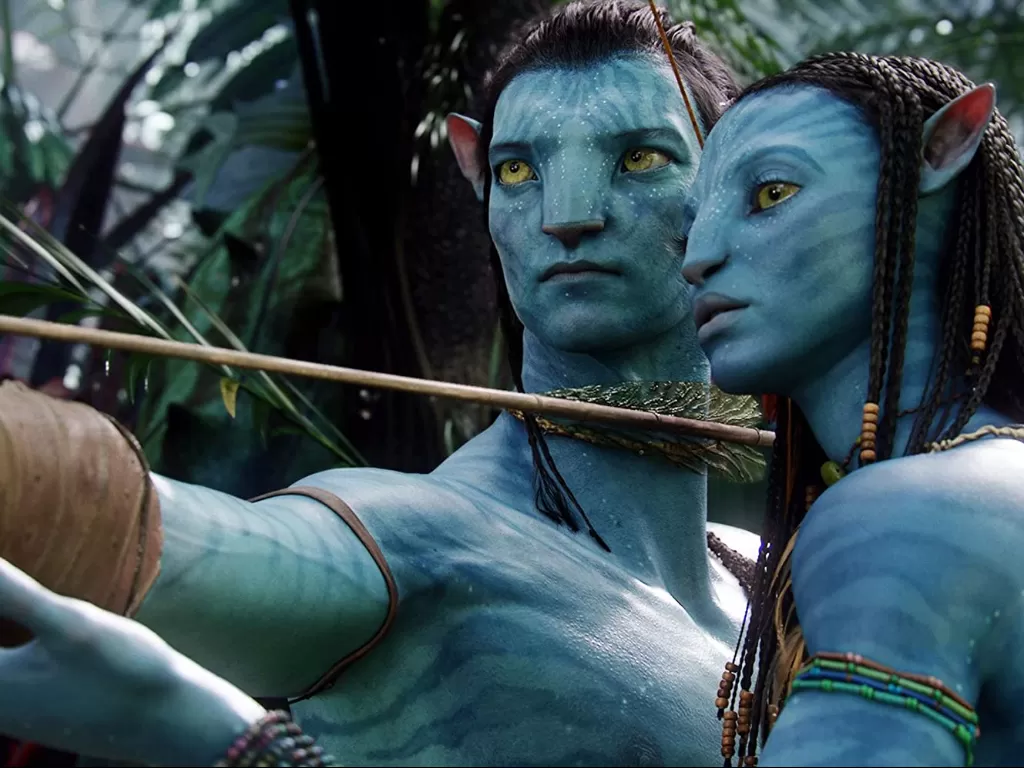 Zoe Saldana dan Sam Worthington dalam Avatar (2009). (IMDb)