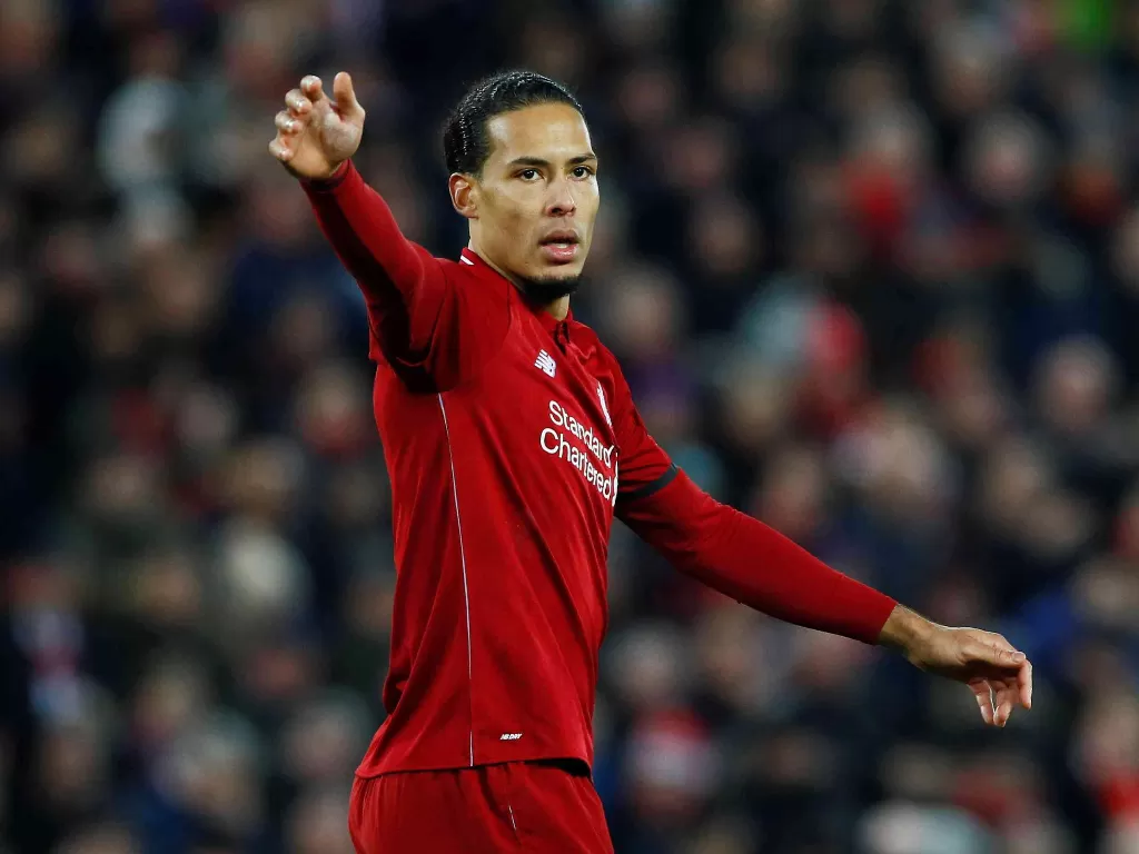 Bek Liverpool, Virgil van Dijk. (REUTERS/Jason Cairnduff)