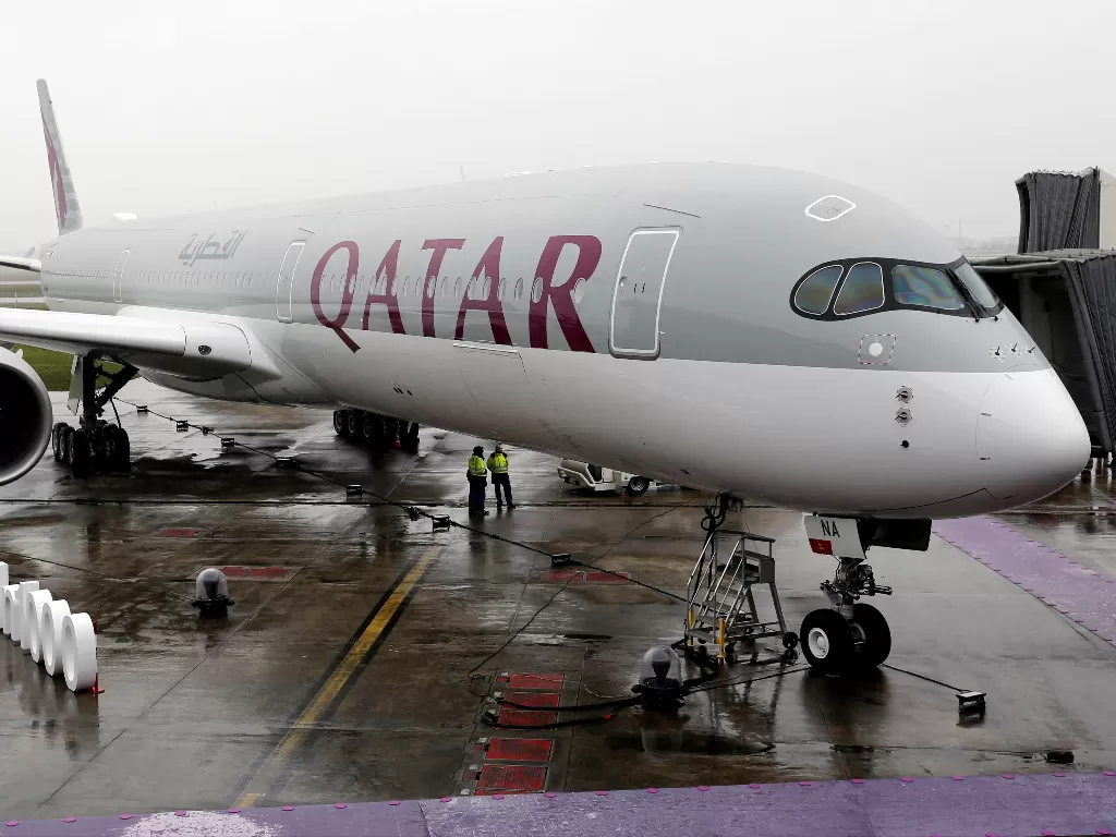 Qatar Airways. (photo/REUTERS/Regis Duvignau)