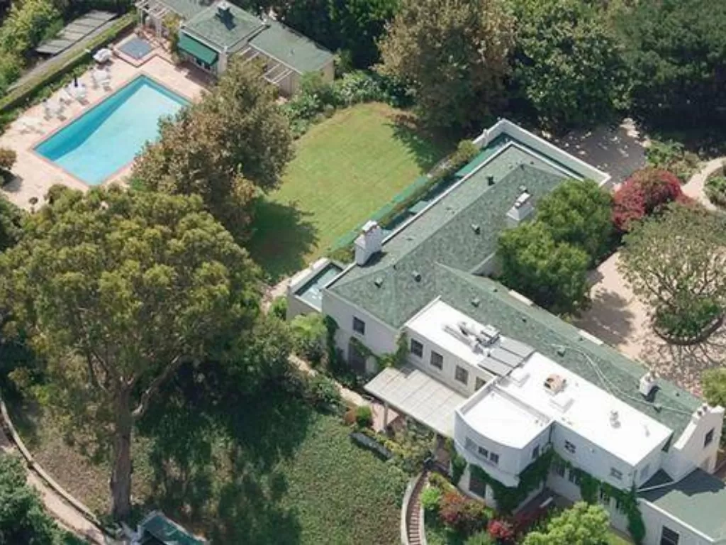  Rumah Taylor Swift di Beverly Hills. (TopTenRealEstateDeals)