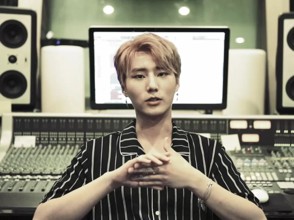 Young K DAY6. (Photo/VLive.tv)