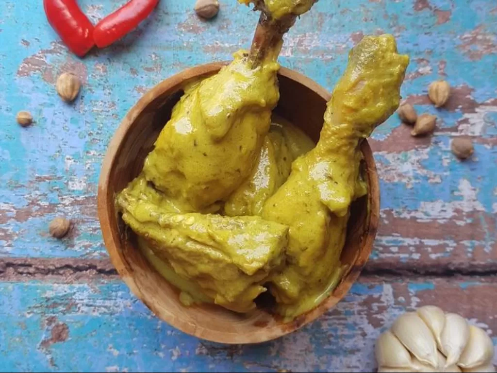 Ayam bumbu anam, makanan khas Lebaran dari Palembang (cookpad.com)