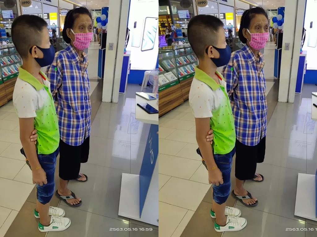 Seorang nenek di Thailand ingin belikan cucunya HP. (Facebook/Jatupol Boriboon)