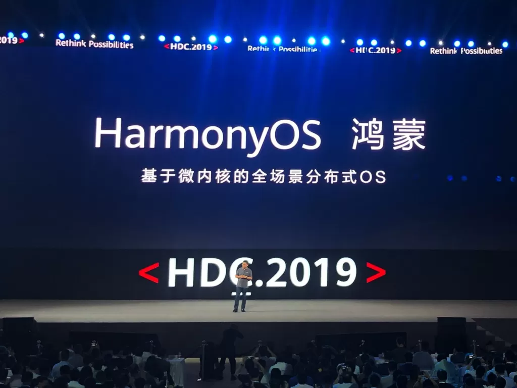Huawei saat memperkenalkan HarmonyOS (photo/China Daily)