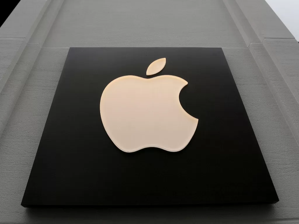 Logo Apple di Apple Store Austria (photo/REUTERS/Heinz-Peter Bader)