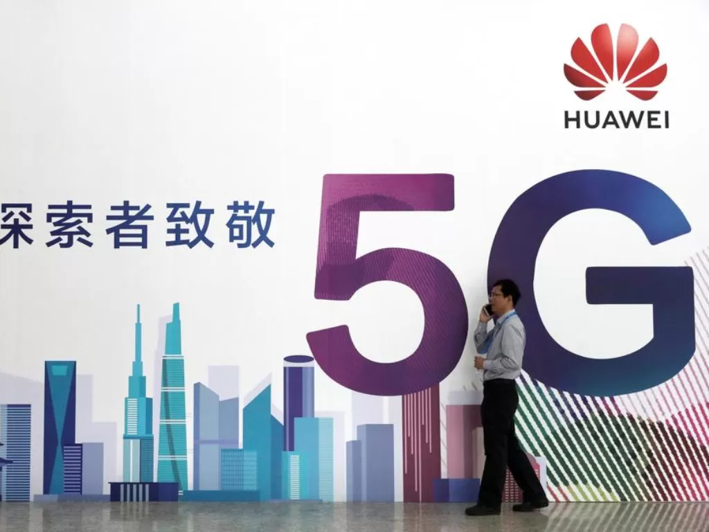 Poster Jaringan 5G Huawei di Beijing, Tiongkok (photo/REUTERS/Stringer)