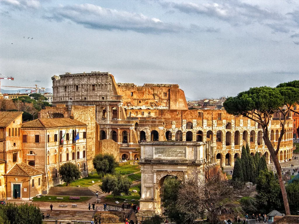 Colloseum, Roma. (Pixabay/Andrea Albanese)