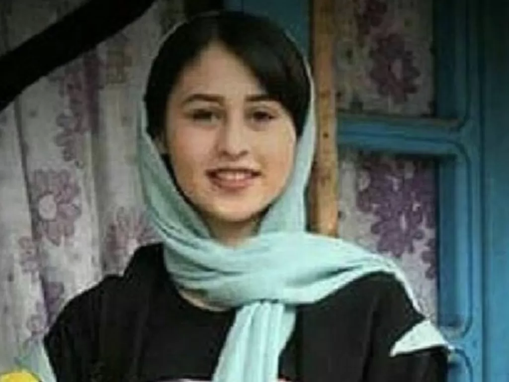 Romina Ashrafi (14) dibunuh oleh ayahnya karena hendak menikah dengan pria 34 tahun. (Foto: Twitter/Masih Alinejad)