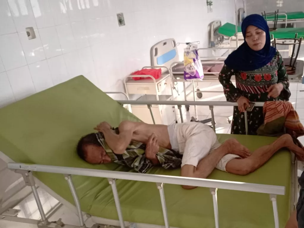 Pasien bernama Syafrizal Koto ditelantarkan di RSUD Pirngadi Medan. (Foto: Istimewa)