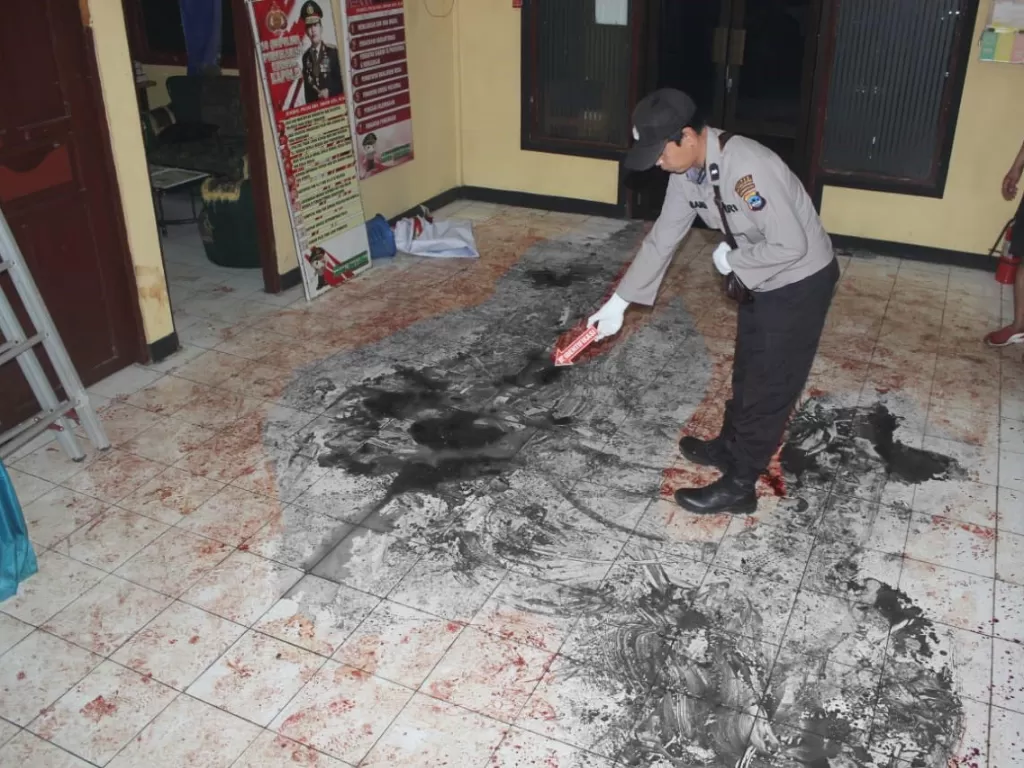 TKP penyerangan Markas Polsek Daha Selatan, Kalimantan Selatan. (Istimewa)