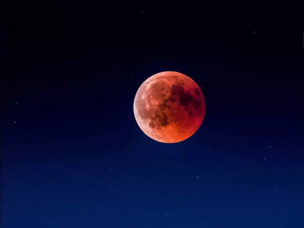 Ilustrasi Gerhana Bulan Penumbra. (Unsplash/Martin Adams)