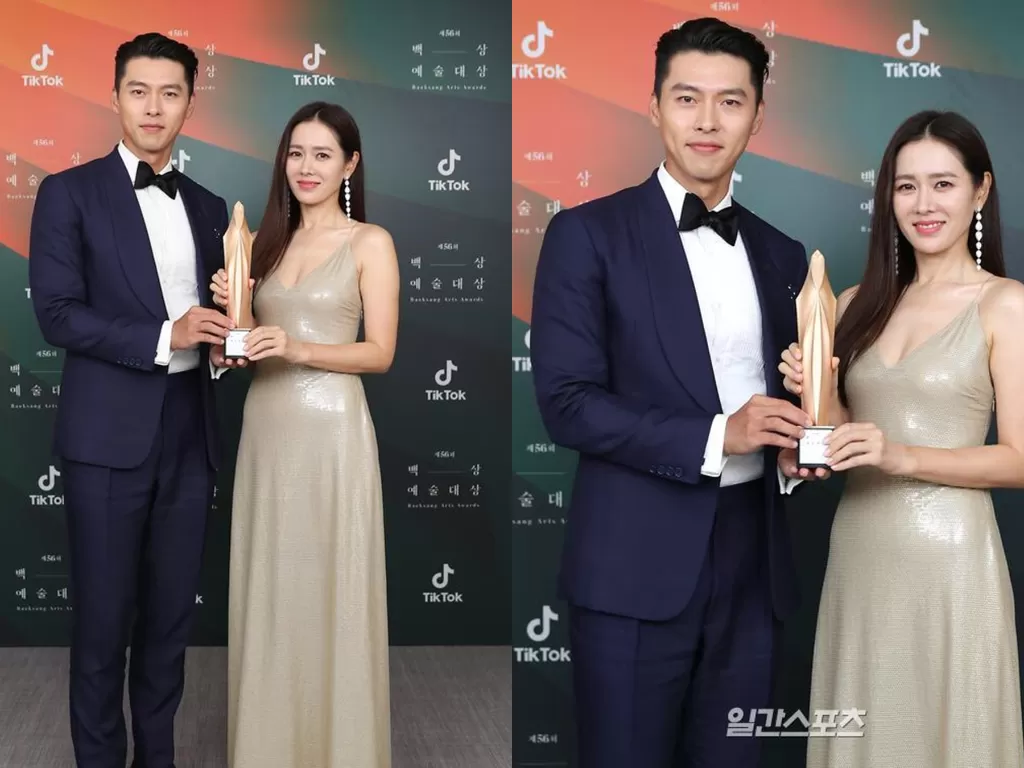Hyun Bin dan Son Ye Jin saat menerima penghargaan di Baeksang Arts Awards 2020. (Twitter/@kdrama_menfess)