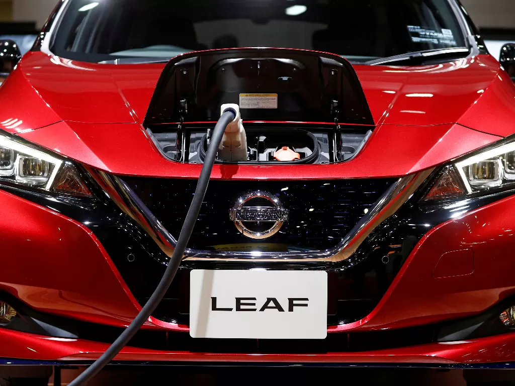 Mobil listrik Nissan Leaf. (REUTERS/Edgar Su)