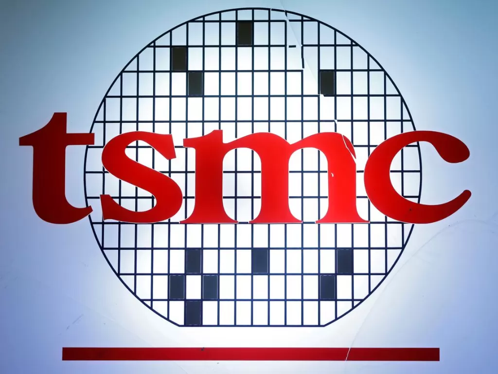 Logo perusahaan TSMC (photo/REUTERS/Tyrone Siu)