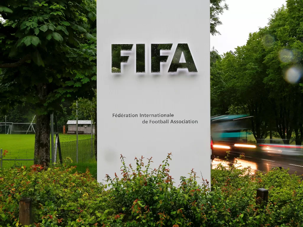Sign board FIFA. (REUTERS/Arnd Wiegmann)