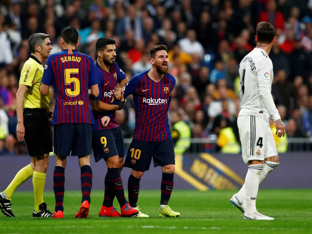 Barcelona vs Real Madrid. (REUTERS/Juan Medina)