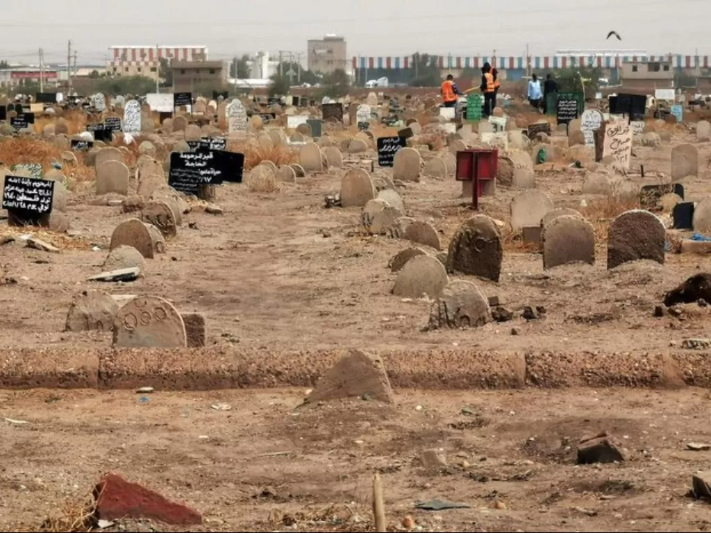 Kuburan massal siswa wamil di Sudan. (Arab News)