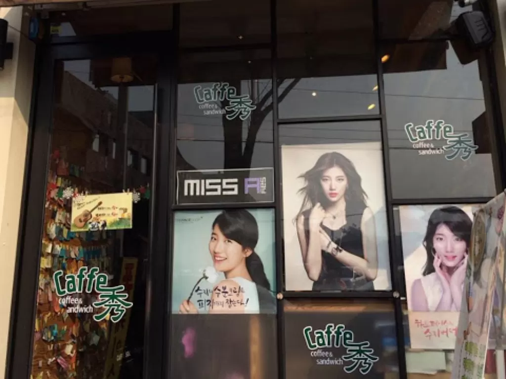 Kafe milik artis Suzy Miss A (Pinterest)