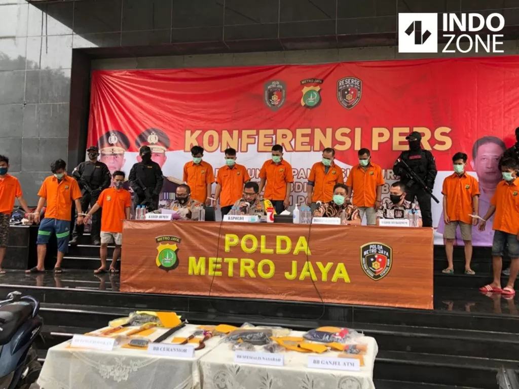Konferensi pers 3 kasus kriminal menonjol di Polda Metro Jaya. (INDOZONE/Samsudhuha Wildansyah)