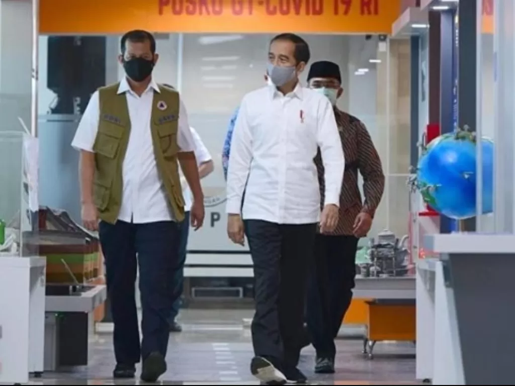 Presiden Joko Widodo selalu memakai masker ketika beraktifitas. (Instagram/@jokowi)