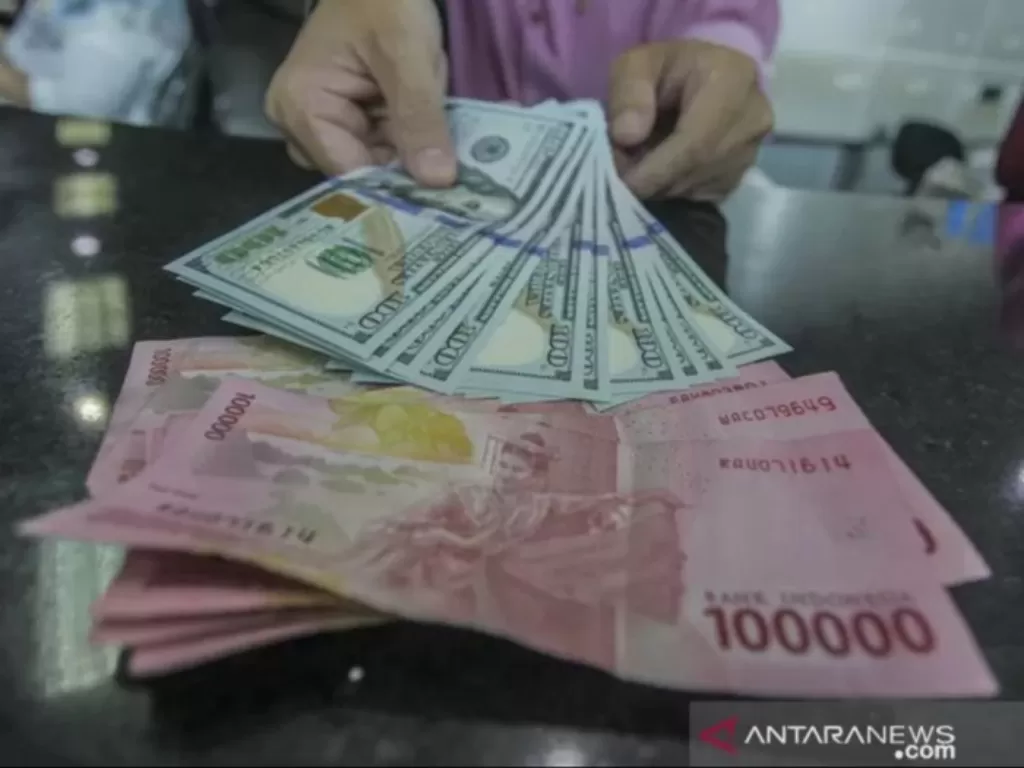 Nilai tukar rupiah dengan mata uang asing (ANTARANEWS)