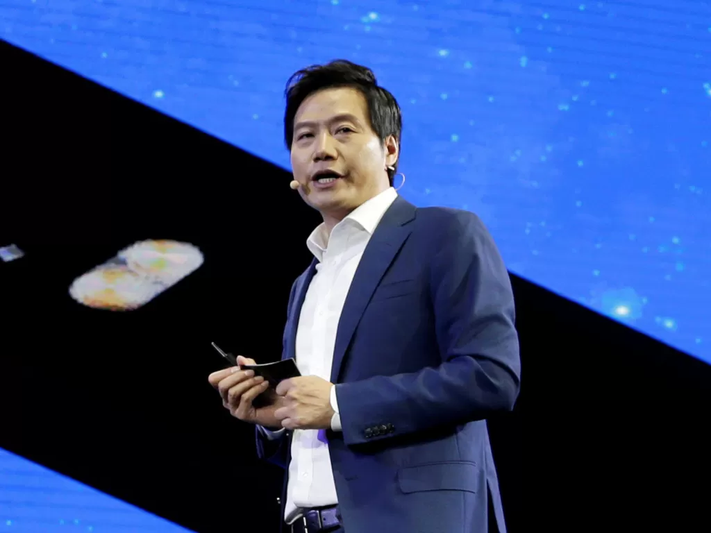 CEO Xiaomi, Lei Jun saat mengumumkan Mi Mix Alpha (photo/REUTERS/Jason Lee)
