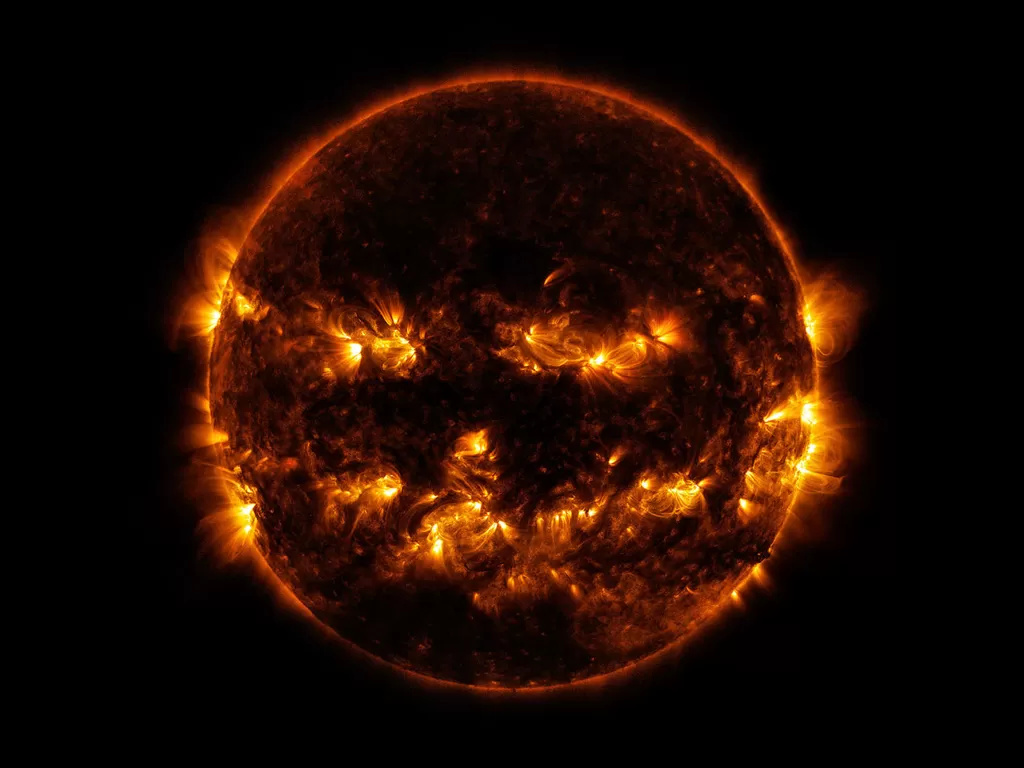 Foto permukaan Matahari yang diambil oleh NASA (photo/Dok. NASA)
