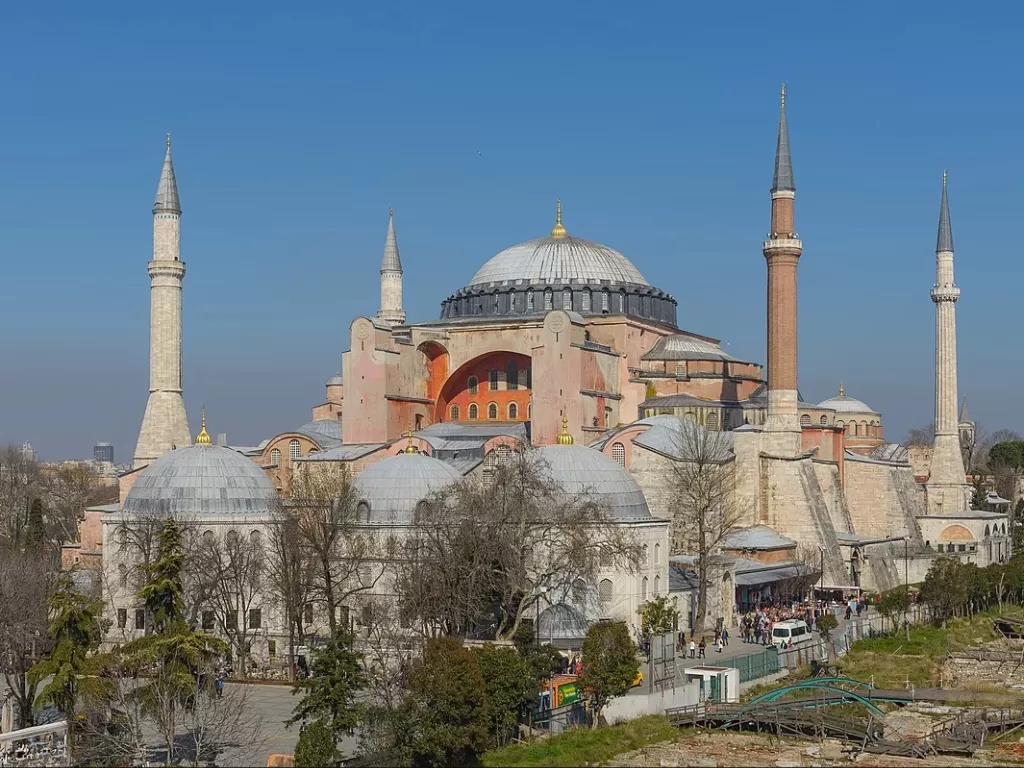 Hagia Sophia. (id.wikipedia.org)