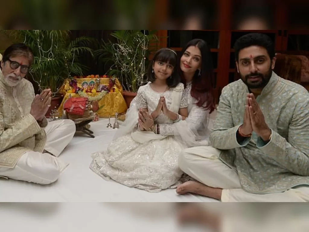 Amitabh Bachchan, Aaradhya Bachchan, Aishwarya Rai Bachchan dan Abhishek Bachchan positif virus corona. (Instagram/@aishwaryaraibachchan_arb)