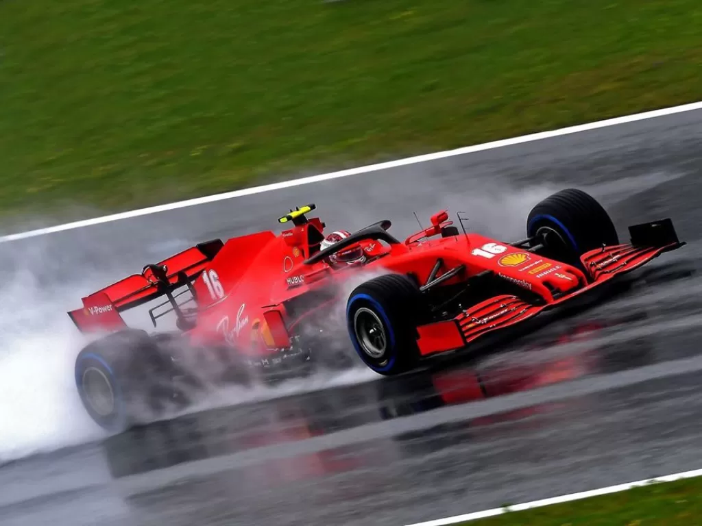 Mobil balap SF1000 milik Ferrari yang dikendarai Charles Leclerc. (Instagram/@scuderiaferrari)