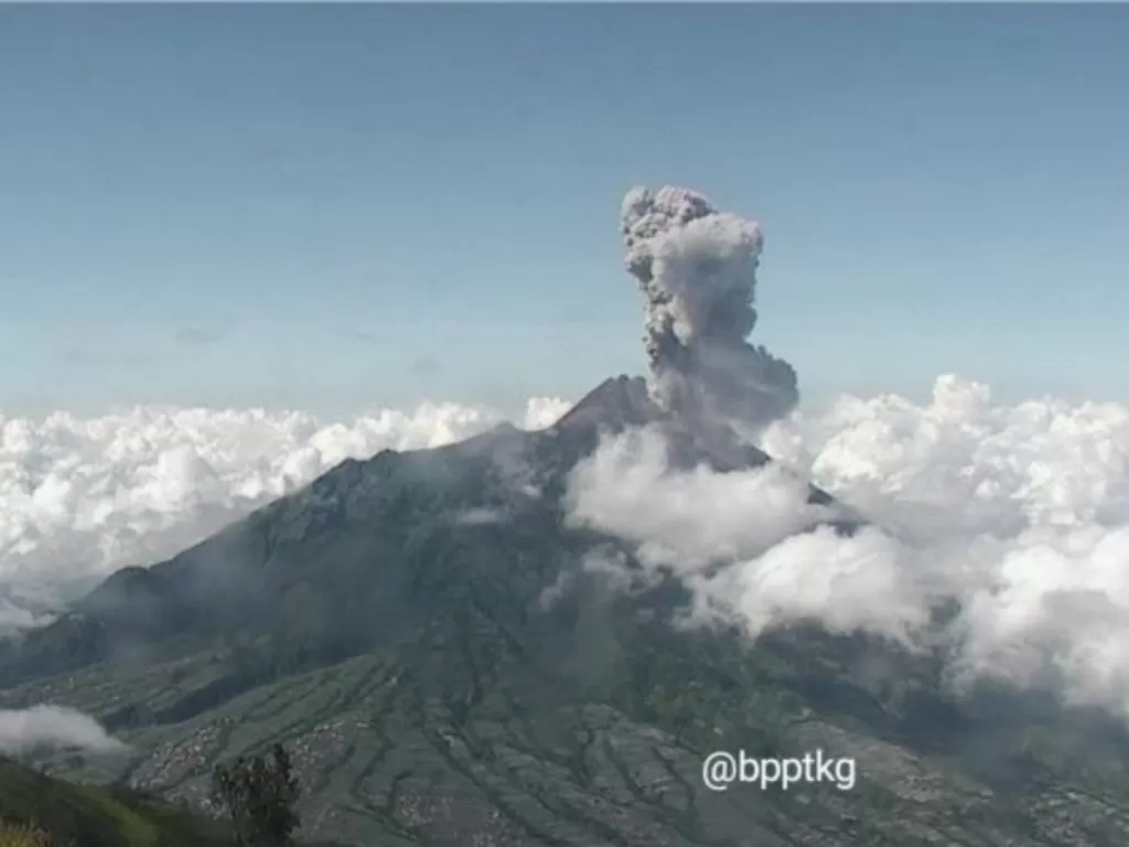 Ilustrasi Gunung Merapi Erupsi. (Twitter/@BPPTKG)