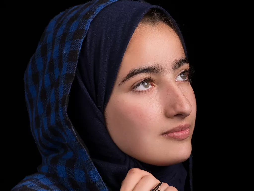 Ilustrasi kulit belang karena penggunaan hijab (Pexels/Mohamed Abdelgaffar)