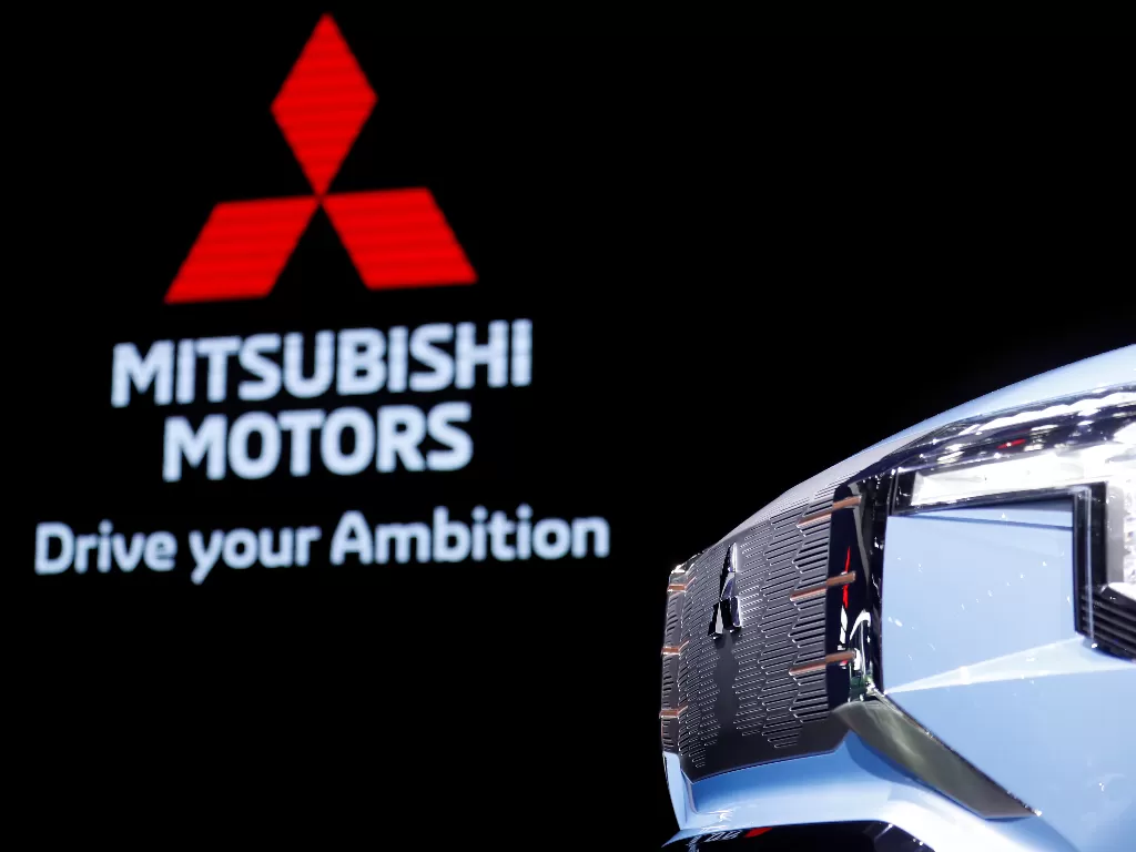Logo pabrikan Mitsubishi Motors. (REUTERS/Soe Zeya Tun)