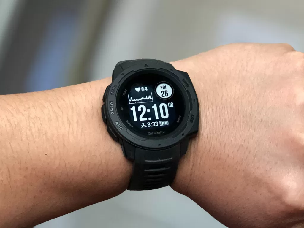 Perangkat smartwatch buatan Garmin (photo/Unsplash/Gerardo Ramirez)