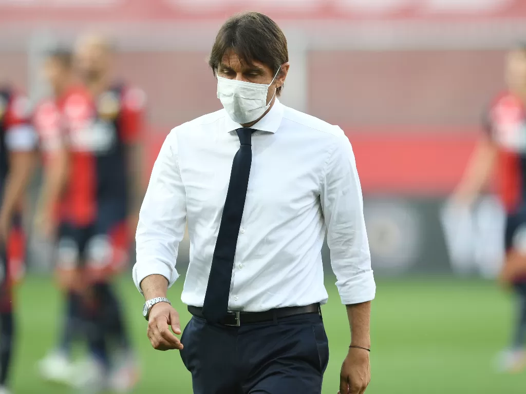 Pelatih Inter Milan, Antonio Conte. (REUTERS/Jennifer Lorenzini)