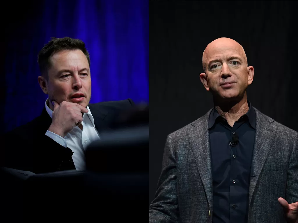 Kiri: Elon Musk, Kanan: Jeff Bezos (photo/REUTERS/Brian Snyder/Clodagh Kilcoyne)