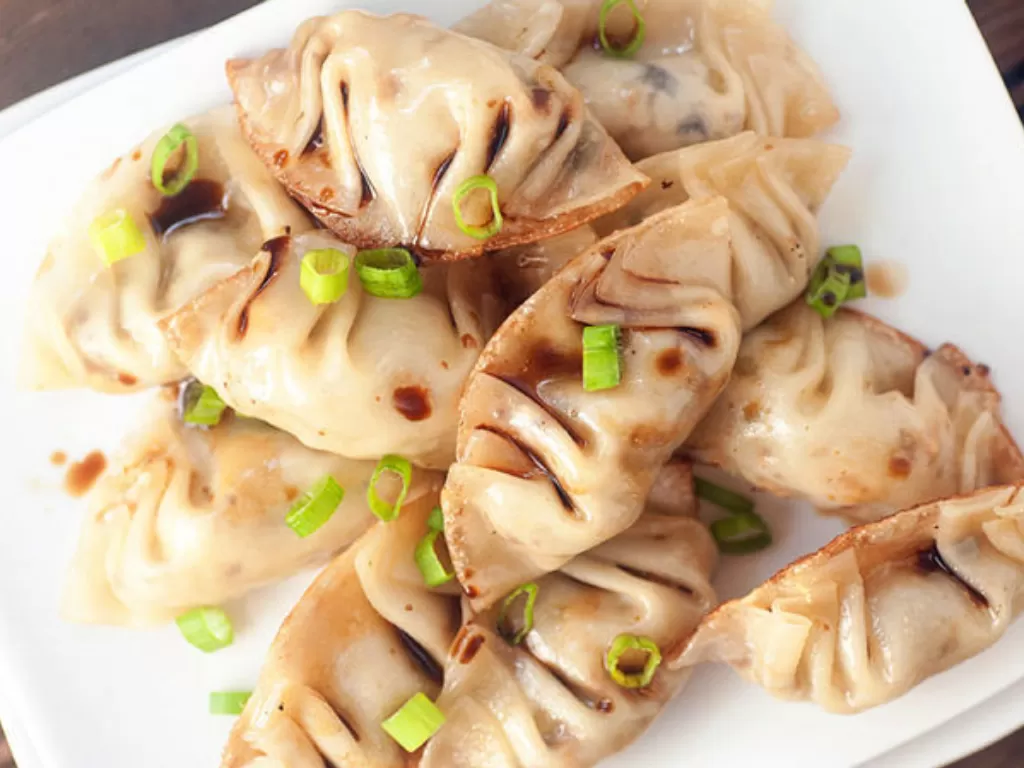 Mandu (Koren Dumplings). (tablespoon.com)