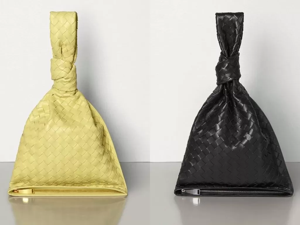 Tas keluaran brand fashion Bottega Veneta yang disebut mirip ketupat. (Dok.Bottega Veneta)