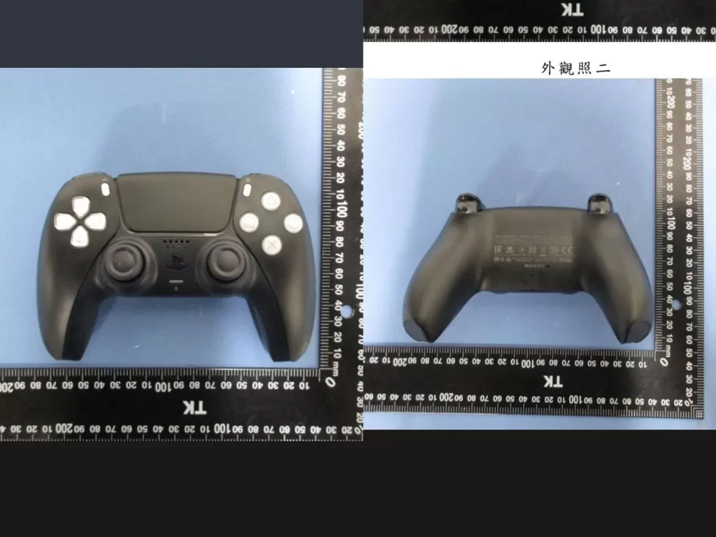 Bocoran foto controller DualSense dengan warna hitam (photo/Twitter/@_AlexKyaw)
