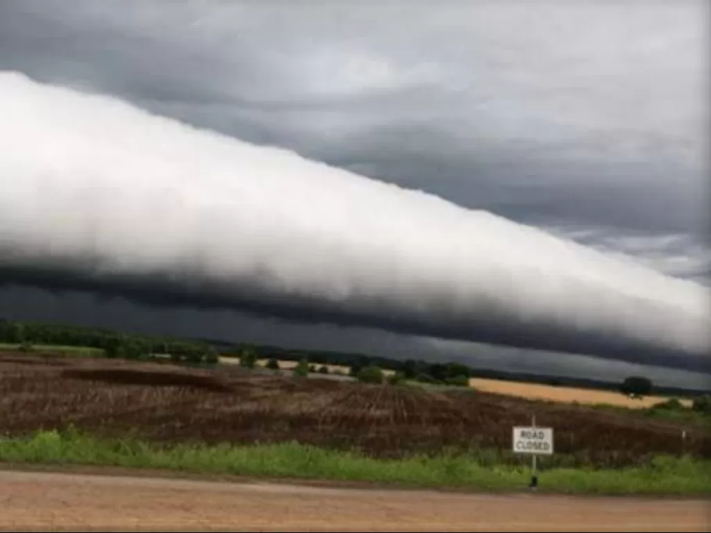 Roll Cloud. (Facebook/Angis Hutton)