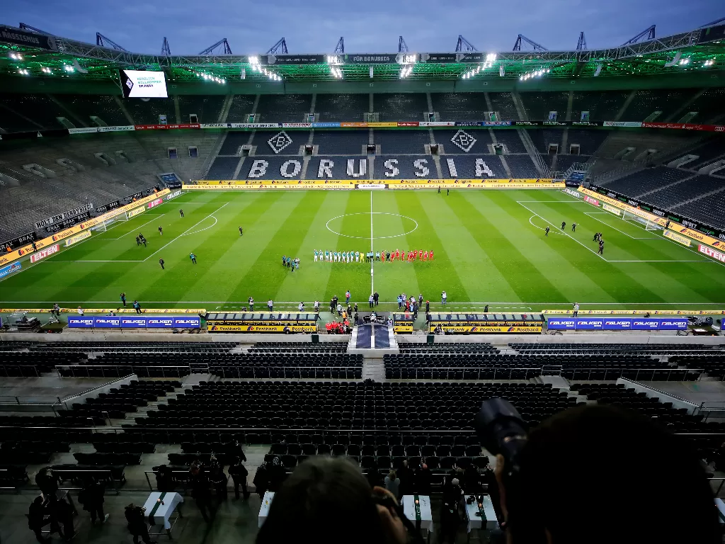 Ilustrasi stadion di Bundesliga. (REUTERS/Wolfgang Rattay)