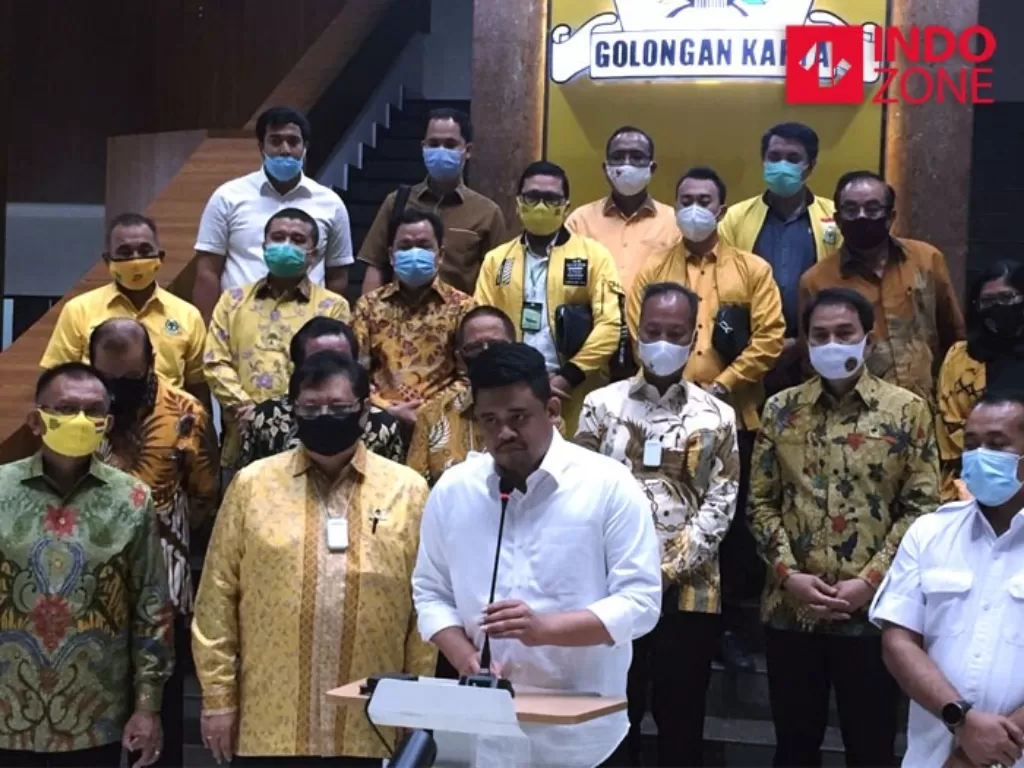 Bobby Nasution (tengah) mendapat dukungan dari Partai Golkar untuk calon walikota Medan. (INDOZONE/Sarah Hutagaol).