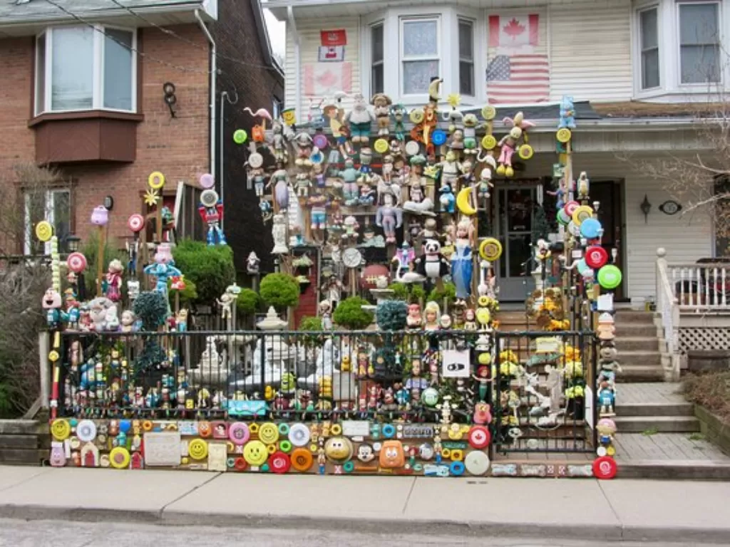 Rumah boneka Leslieville di Toronto (Tripadvisor/Zeusthecockapoo)