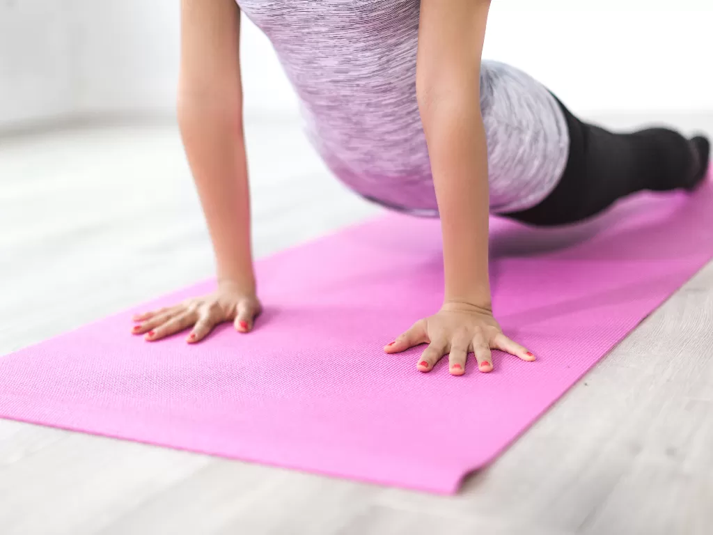 Ilustrasi yoga untuk menghilangkan lemak perut (Pexels/Burst)