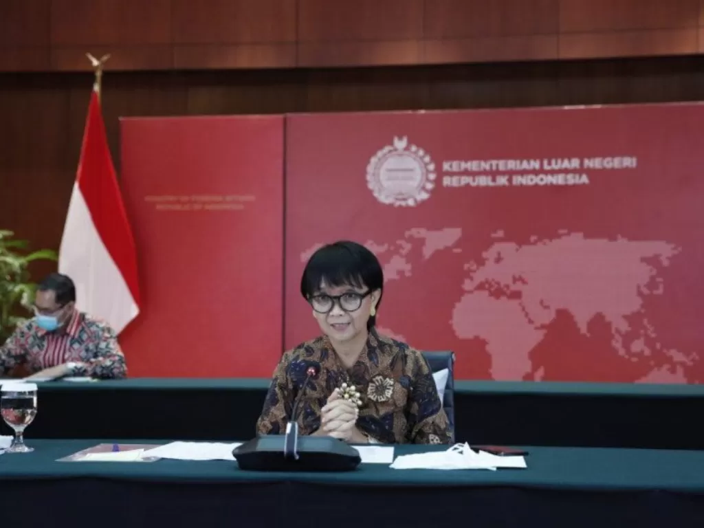 Menteri Luar Negeri Retno Marsudi menyampaikan keterangan pers secara virtual dari Jakarta, Jumat (4/9/2020). (Foto: Kemlu RI)