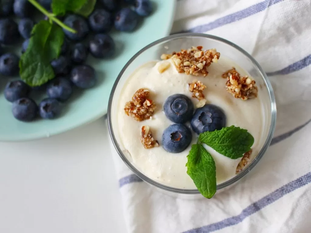 Ilustrasi yogurt. (Pixabay/Monfocus)