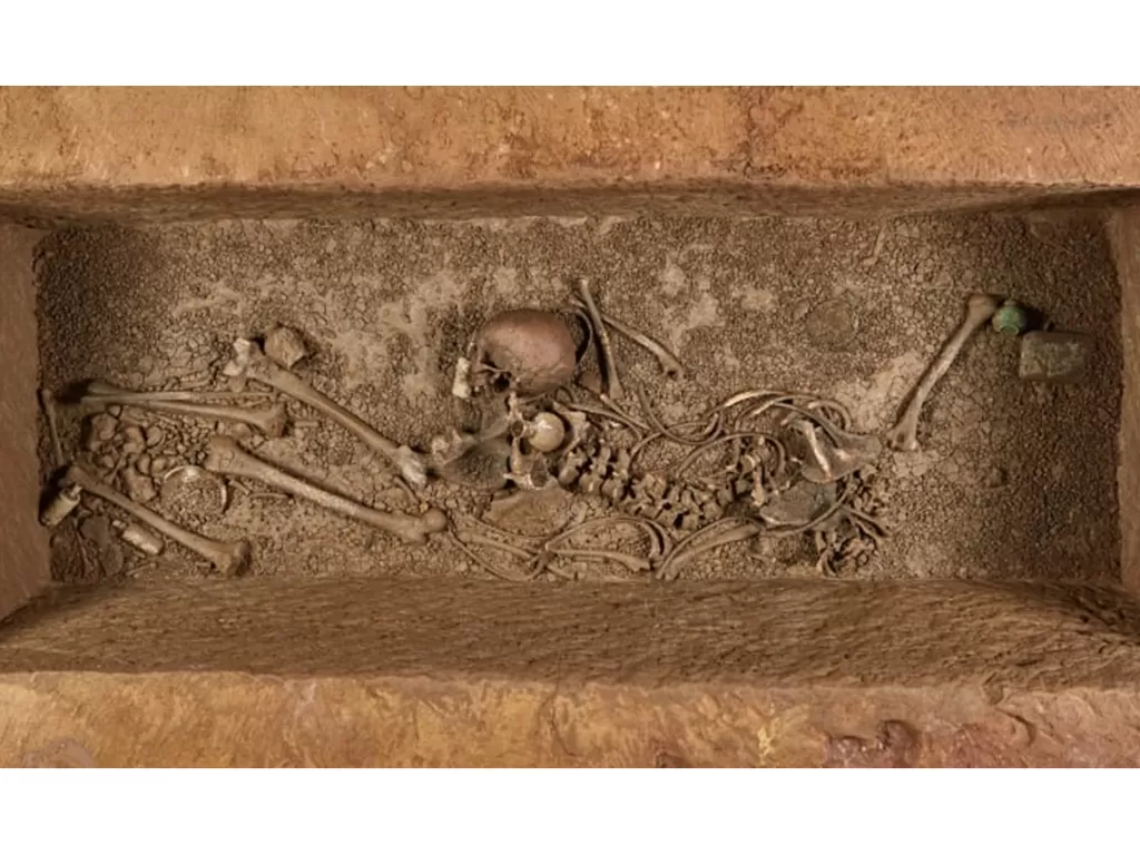Sarkofagus atau penyimpanan jenazah batu dari abad ke-3 (history.com)