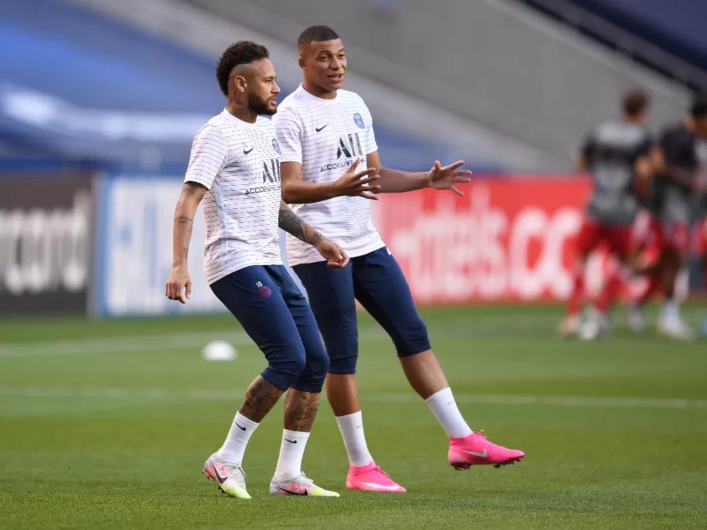 Neymar dan Kylian Mbappe. (REUTERS/POOL)