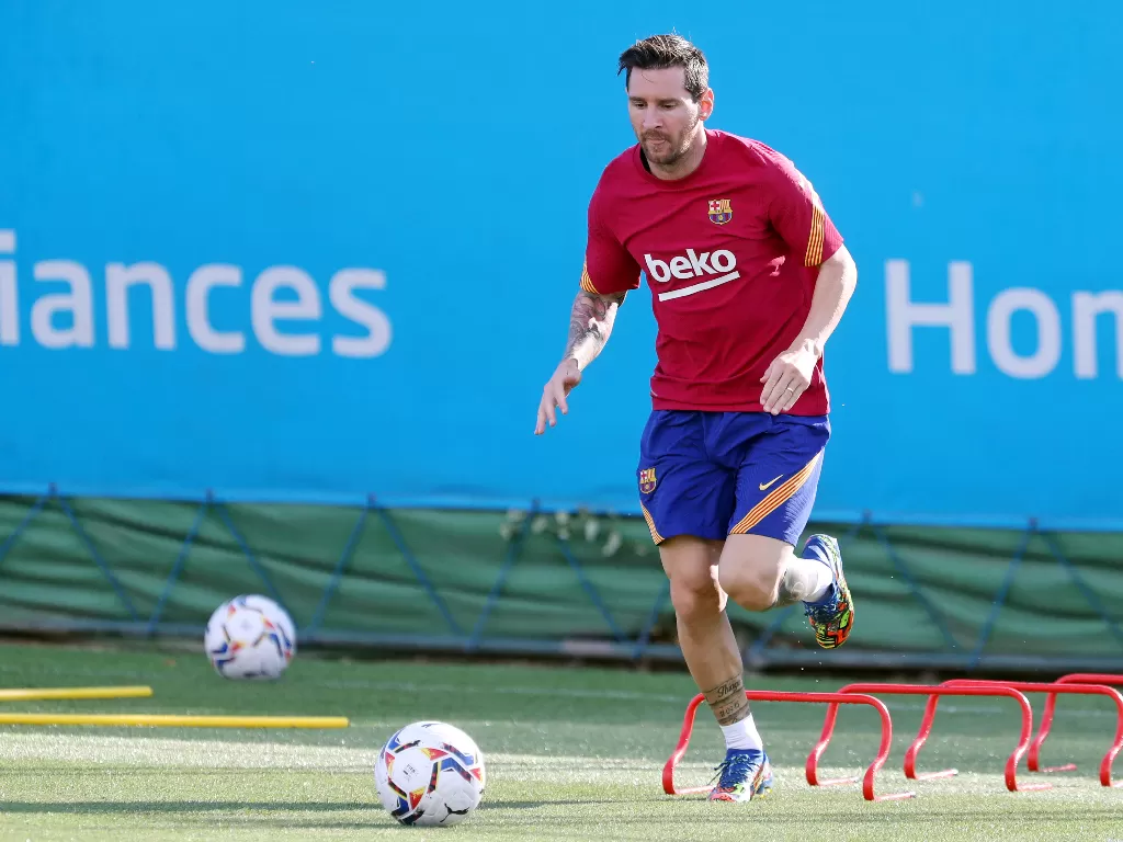 Lionel Messi dalam latihan Barcelona. (REUTERS/HANDOUT)