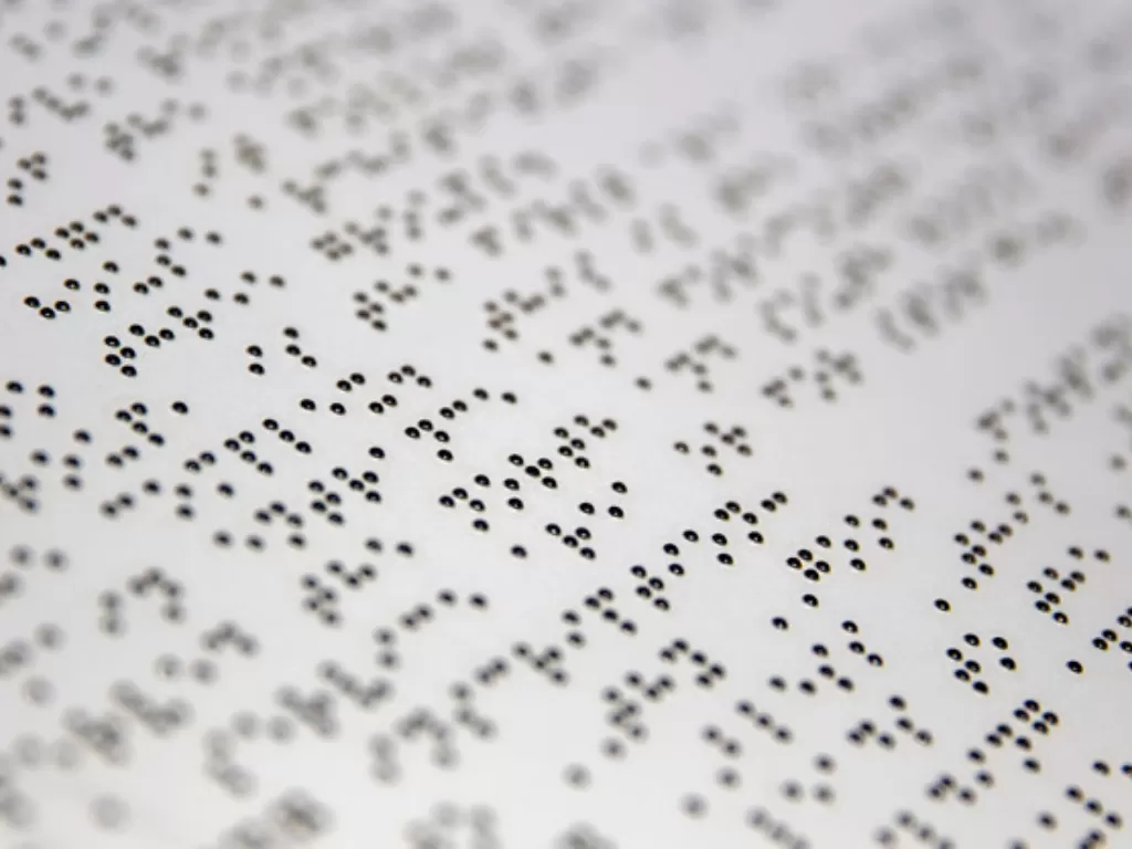 Huruf Braille untuk tunanetra. (freepik.com)